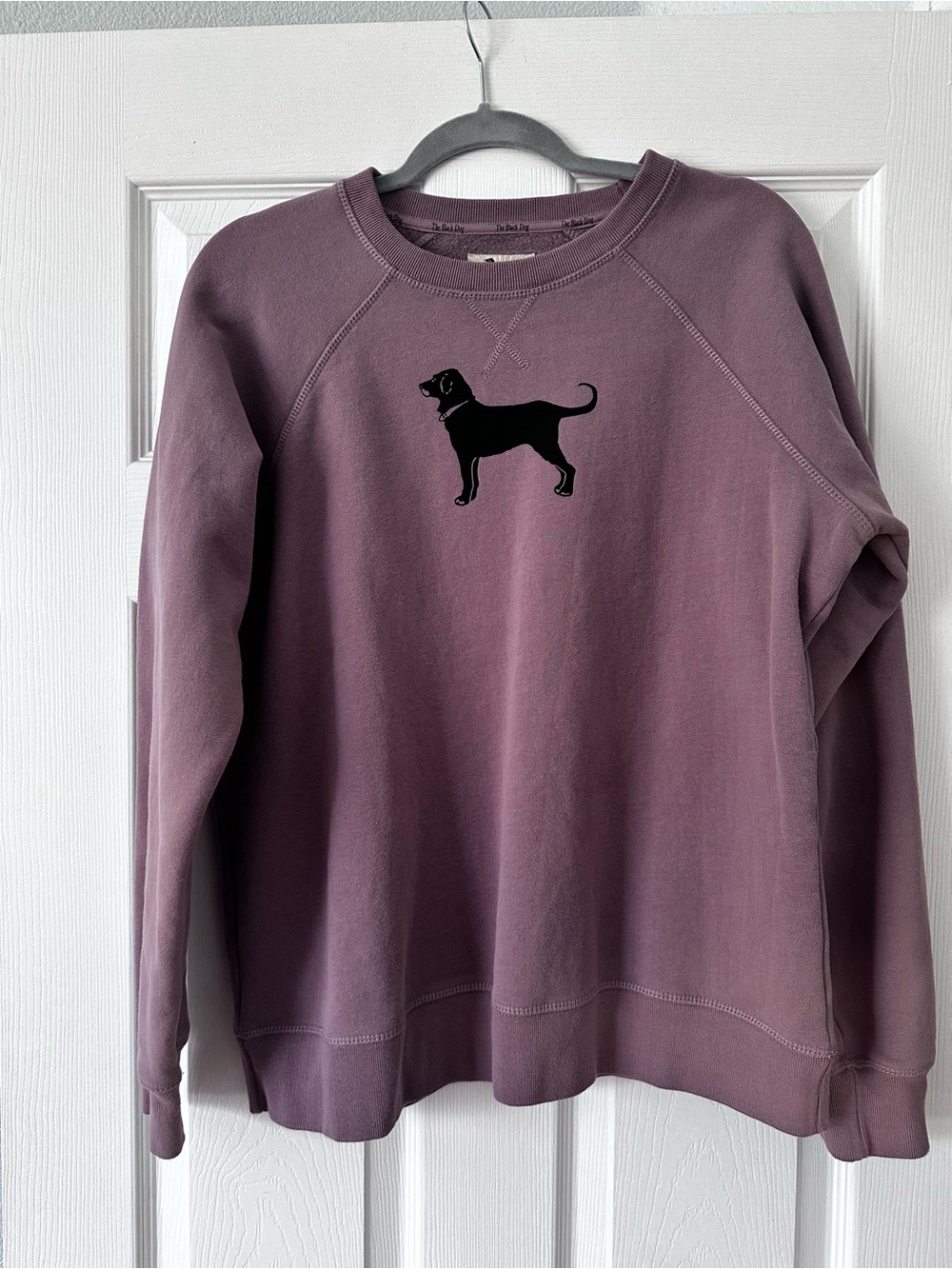 The Black Dog Mauve Crewneck Sweatshirt with Black Dog Graphic